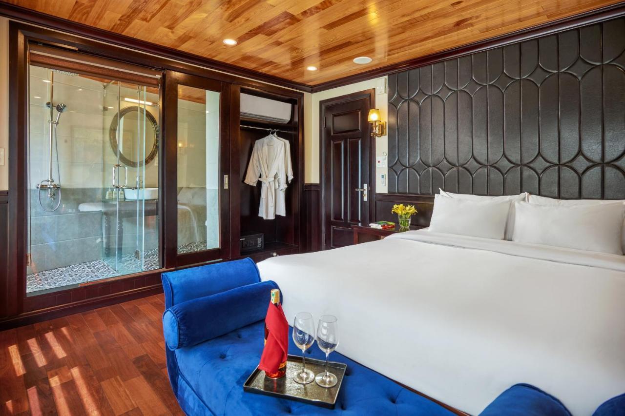 Halong Dragon Bay Cruise Hotel ฮาลอง ภายนอก รูปภาพ