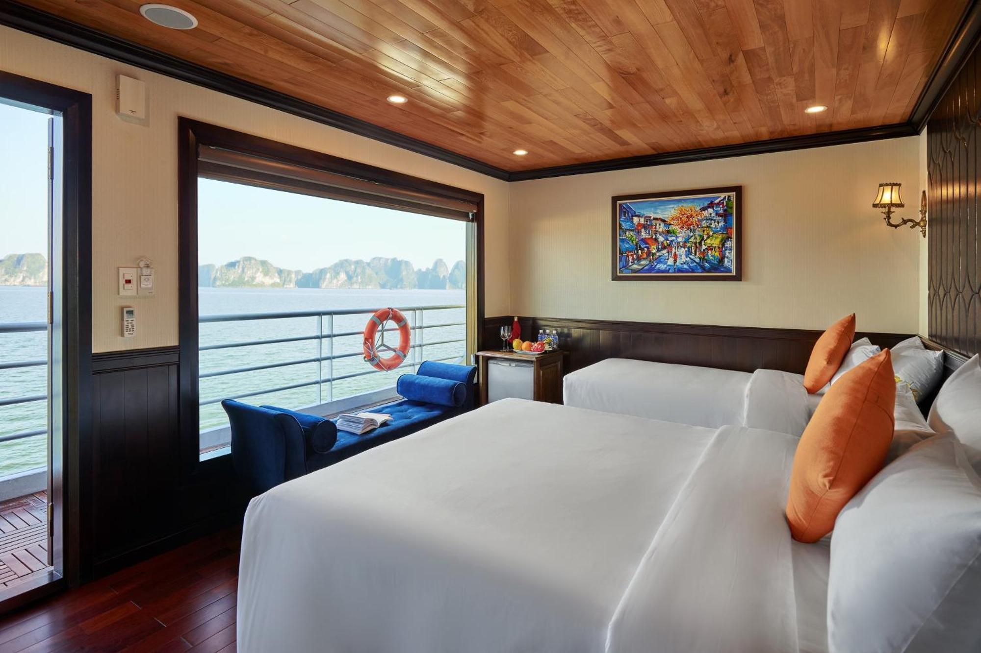 Halong Dragon Bay Cruise Hotel ฮาลอง ภายนอก รูปภาพ