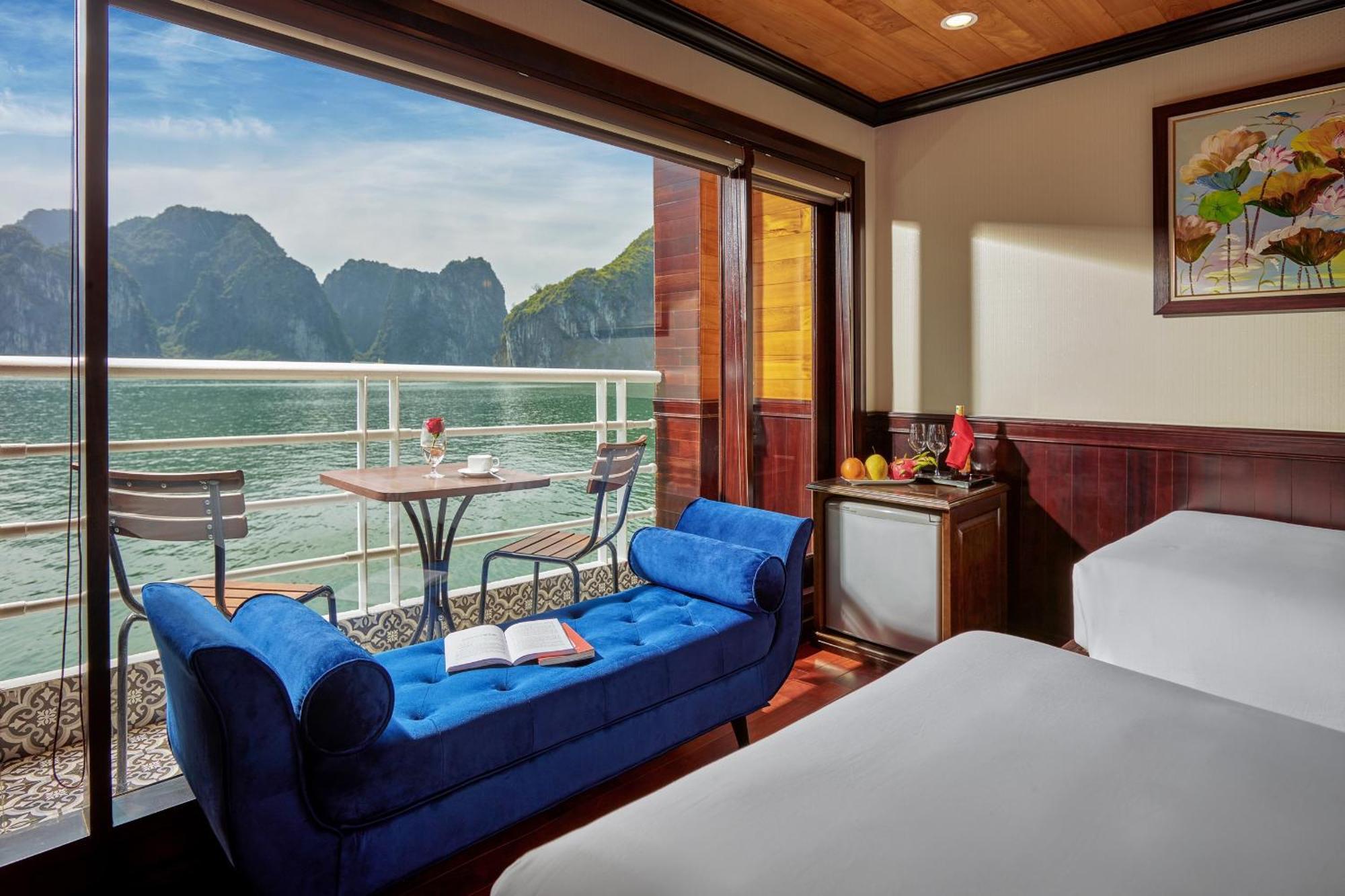 Halong Dragon Bay Cruise Hotel ฮาลอง ภายนอก รูปภาพ