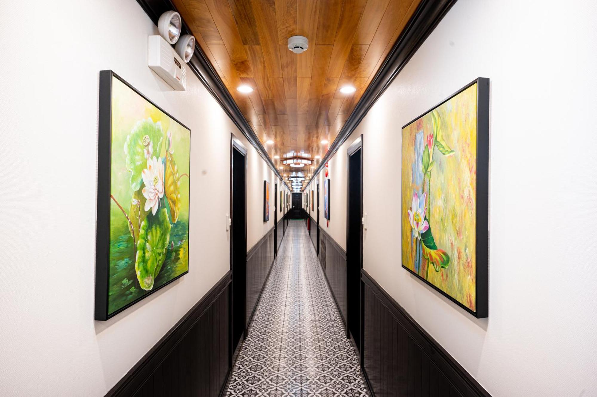 Halong Dragon Bay Cruise Hotel ฮาลอง ภายนอก รูปภาพ