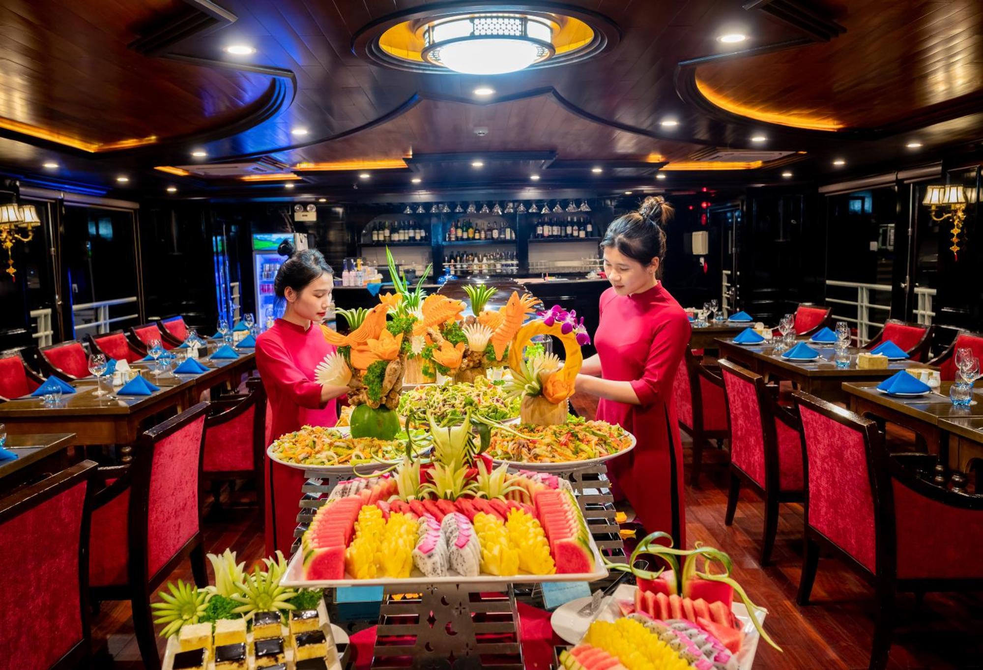Halong Dragon Bay Cruise Hotel ฮาลอง ภายนอก รูปภาพ